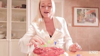 Kathia Nobili - Mother stuck with you in small place