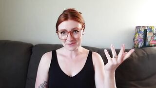 Itskinkerbell - Mommy POV Facesitting